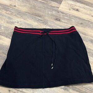 Chaps size large navy blue and red striped cotton skirt